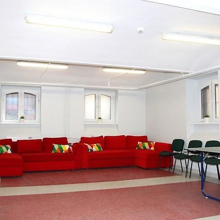 Szkolne Schronisko Mlodziezowe W Gdansku Hostel Luaran gambar